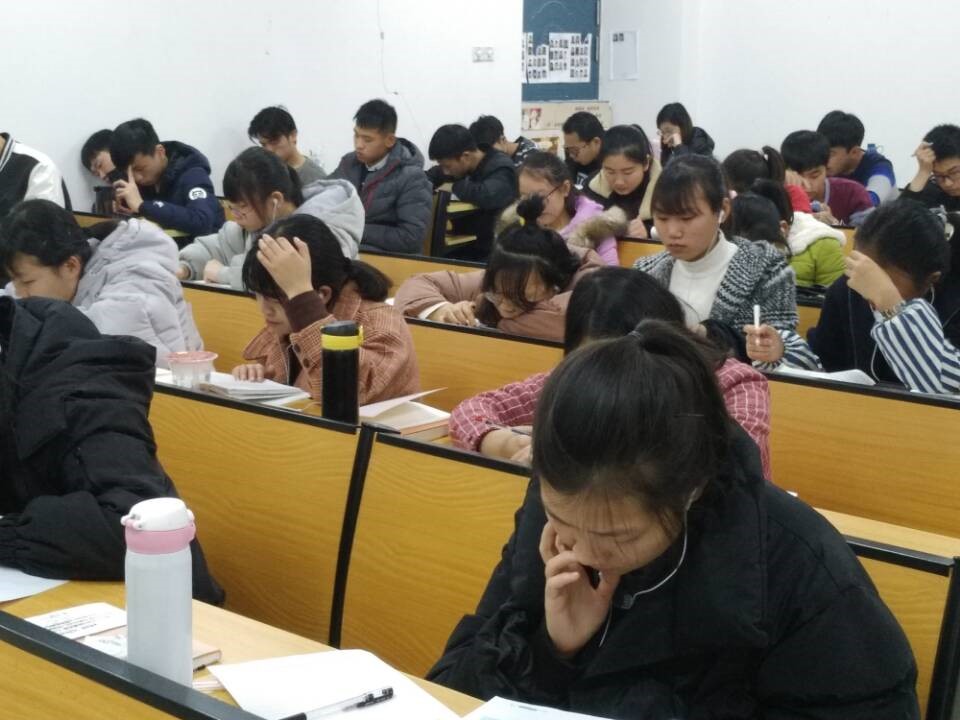 英国上市公司365