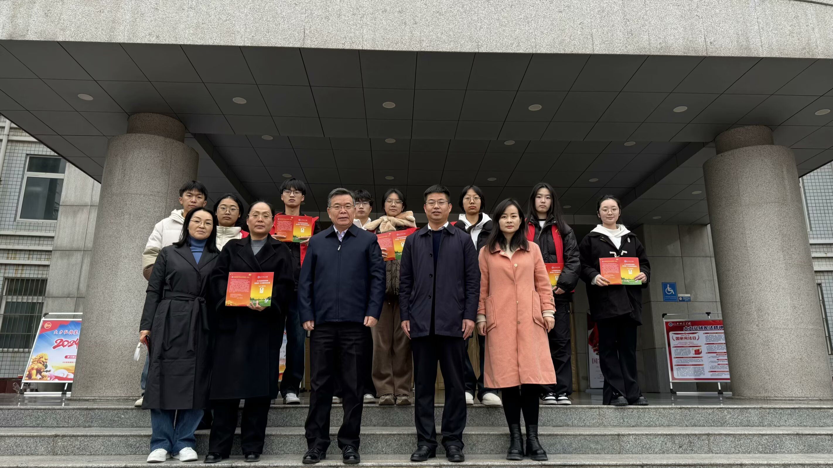 英国上市公司365
