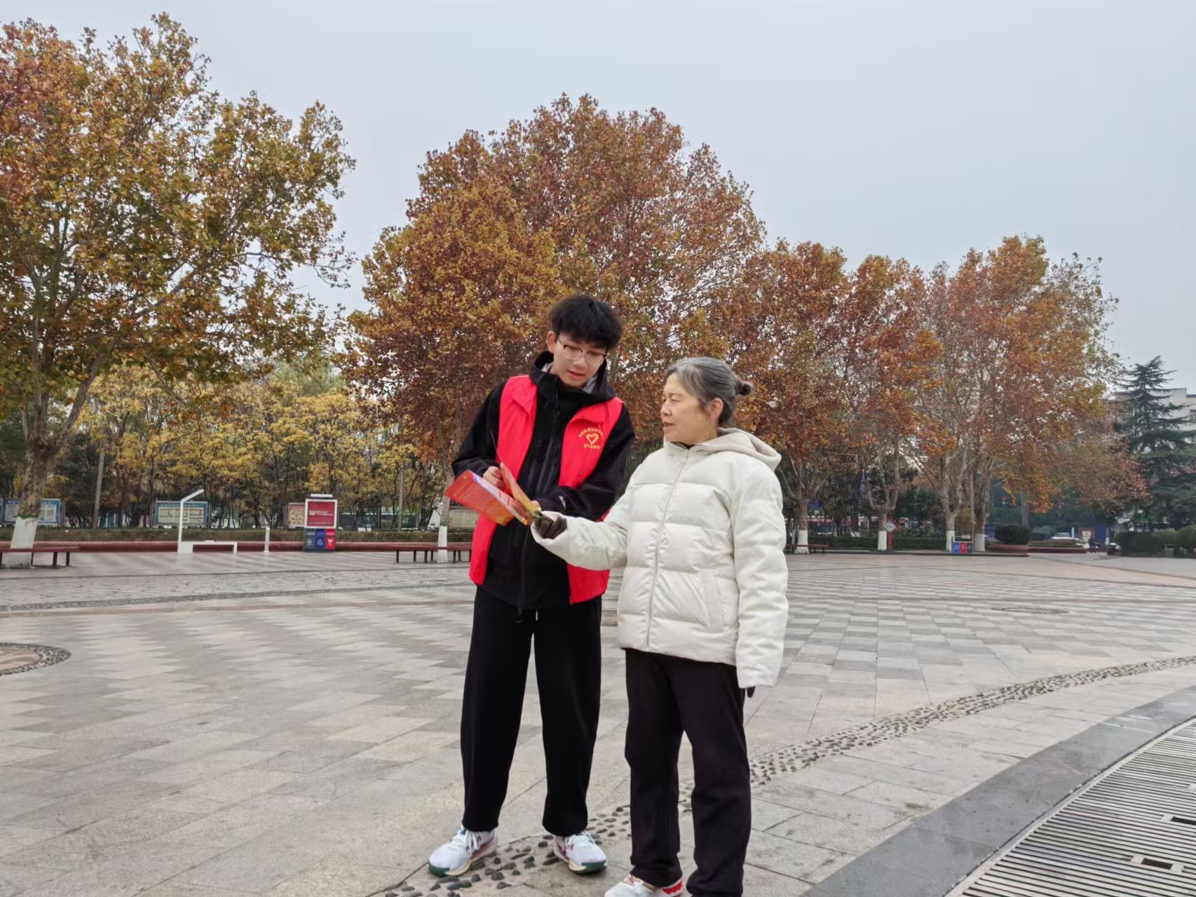 英国上市公司365