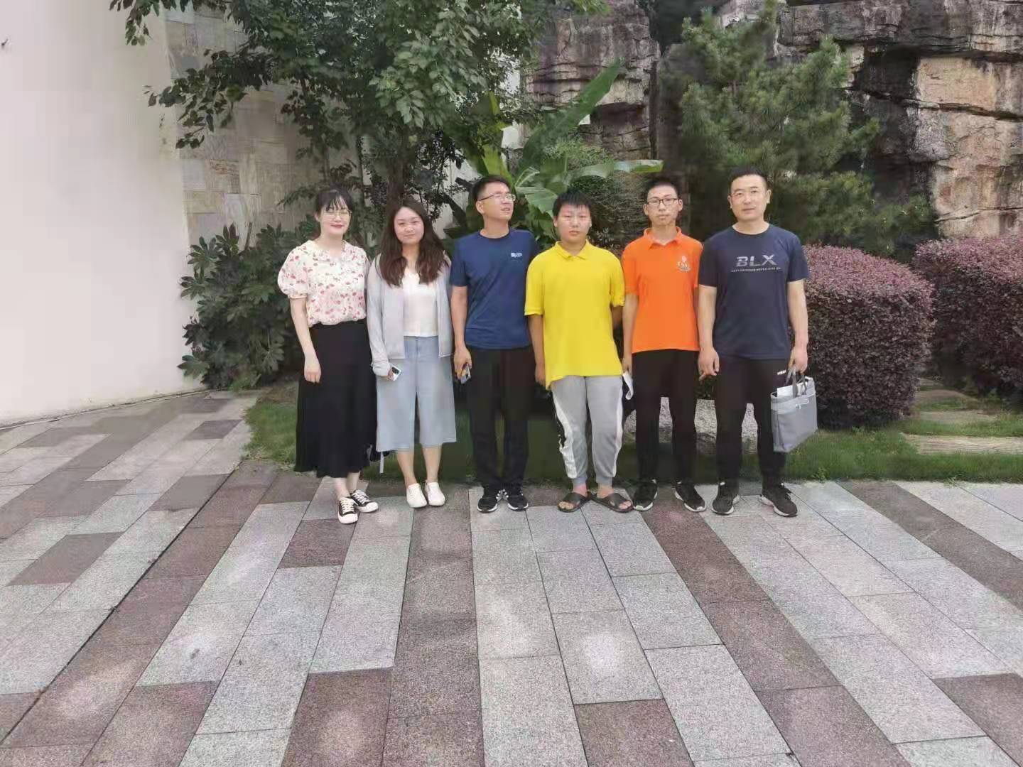 英国上市公司365