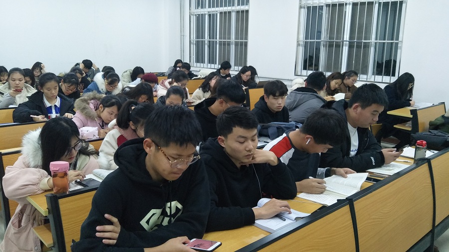 英国上市公司365