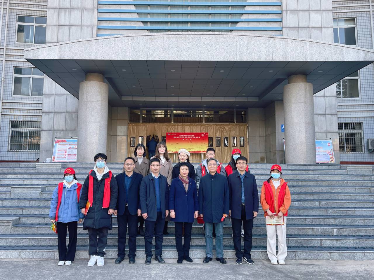 英国上市公司365