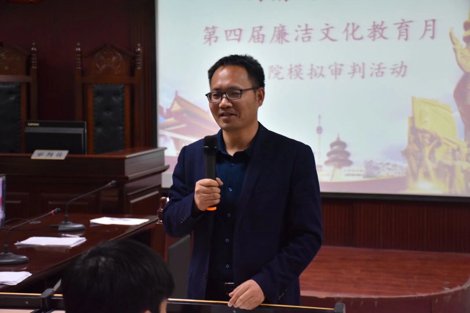 英国上市公司365