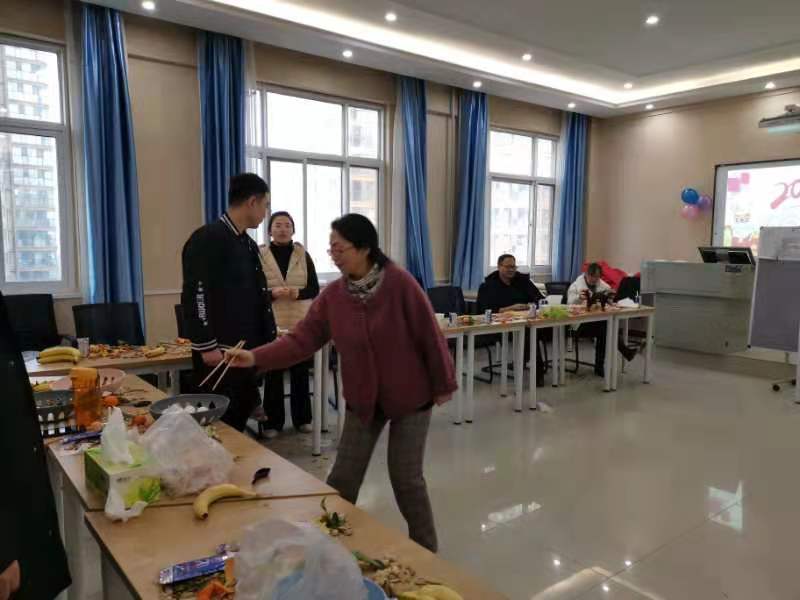 英国上市公司365